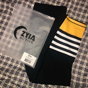 NWT!! Zyia Active Bumblebee 7/8 Leggings